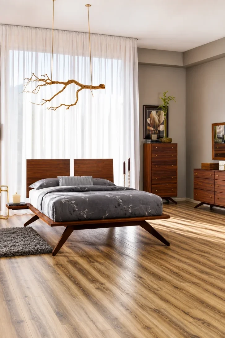 A Driftwood Branch Chandelier Steals the Whole Room