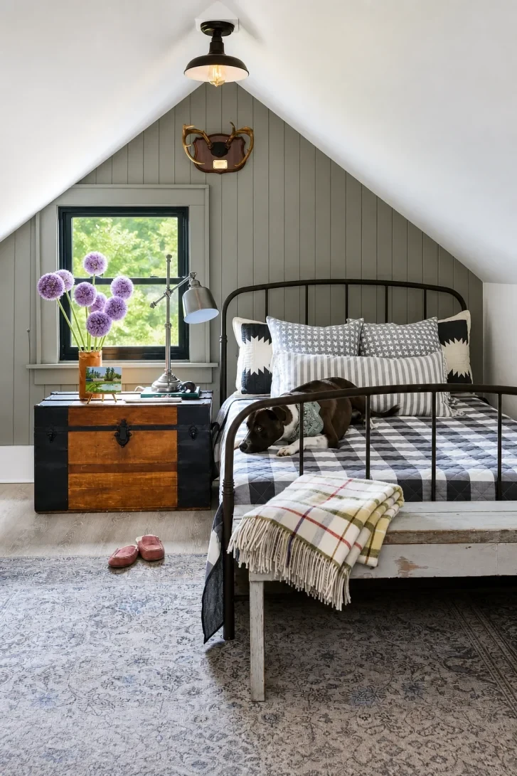 A Vintage Trunk Pulls Double Duty as Nightstand