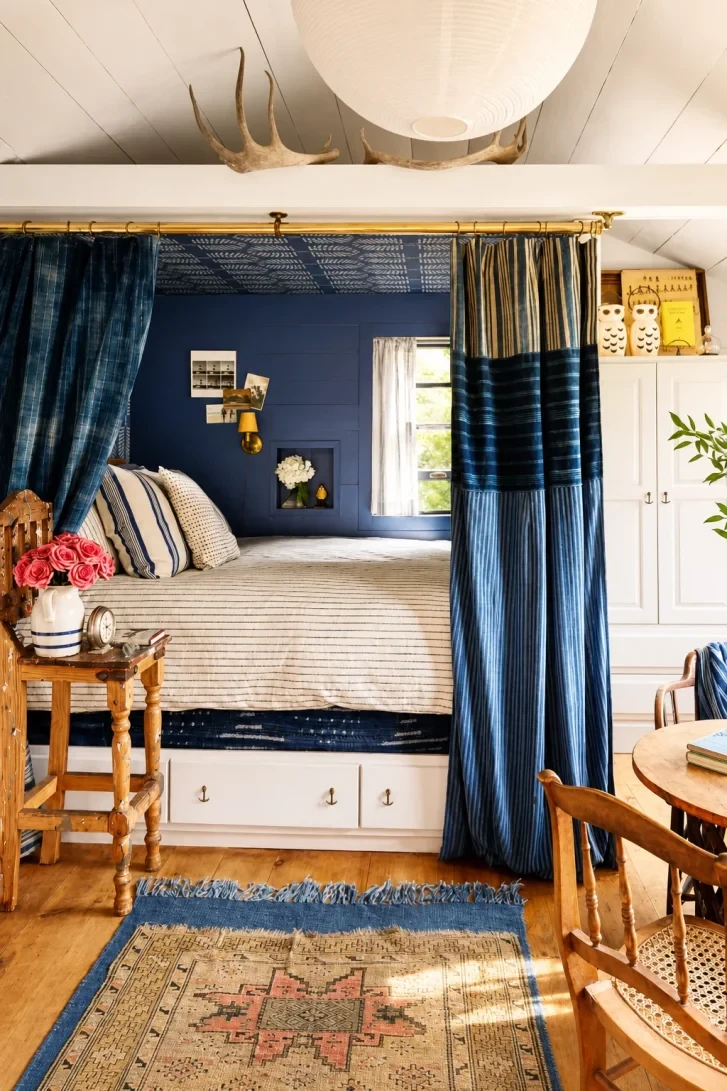 Ceiling-Hung Curtains Create a Dramatic Canopy Bed